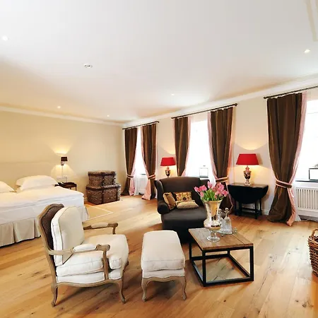 Lesar Angel - Member Of Hip