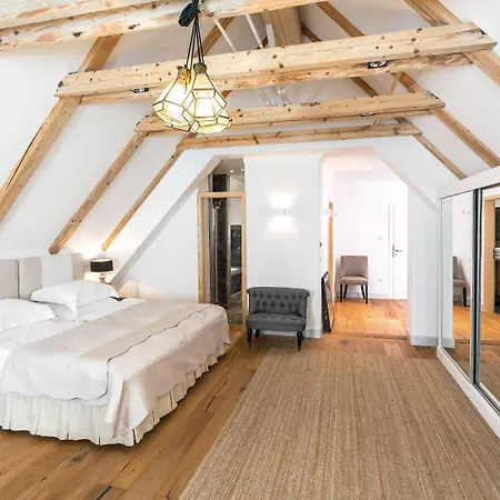 Lesar Angel - Member Of Hip 卢布尔雅那