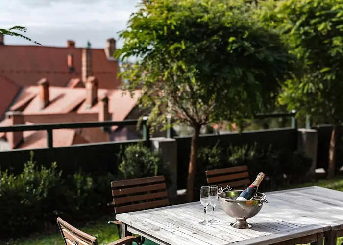 Lesar Angel - Member Of Hip 4* Ljubljana