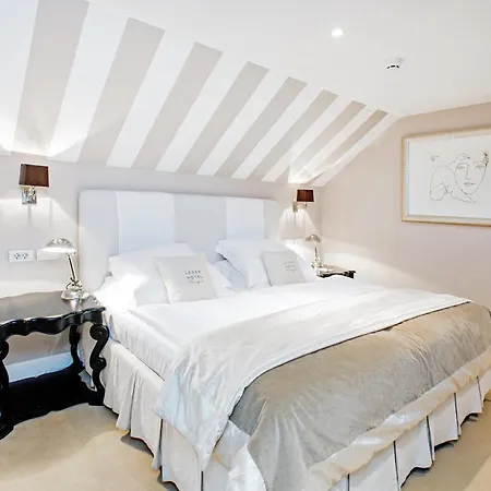 Lesar Angel - Member Of Hip Szálloda Ljubljana