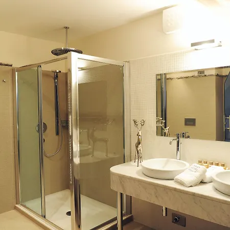 Lesar Angel - Member Of Hip Hotel Ljubljana