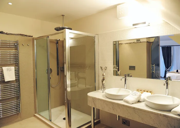 Lesar Angel - Member Of Hip Hotel Ljubljana