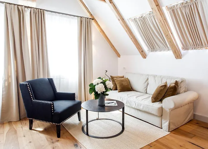 Lesar Angel - Member Of Hip Hotel Ljubljana