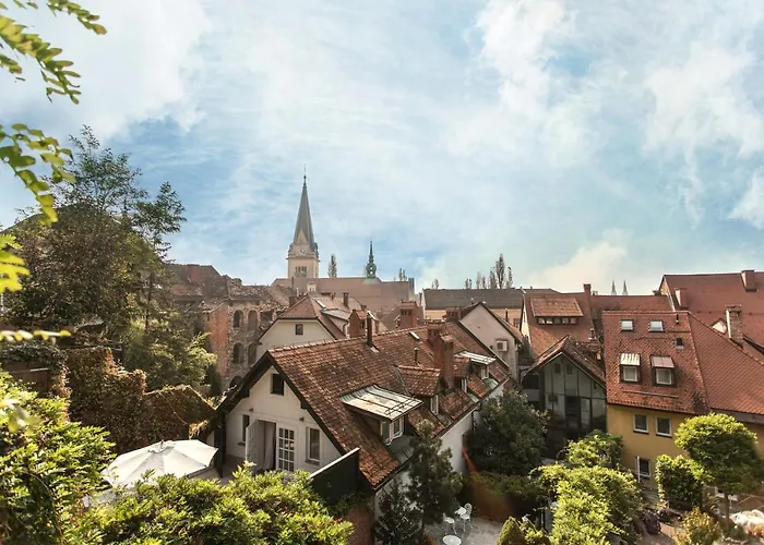 Lesar Angel - Member Of Hip Ljubljana